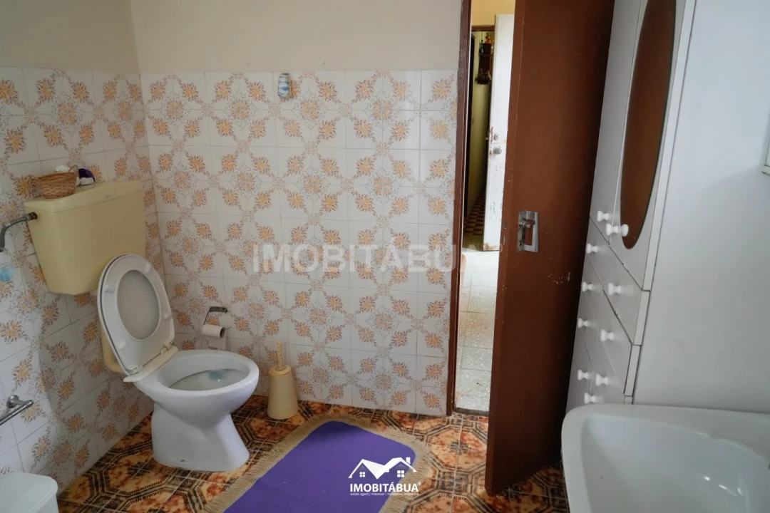 Moradia T2 para Venda em Parada Foto 12