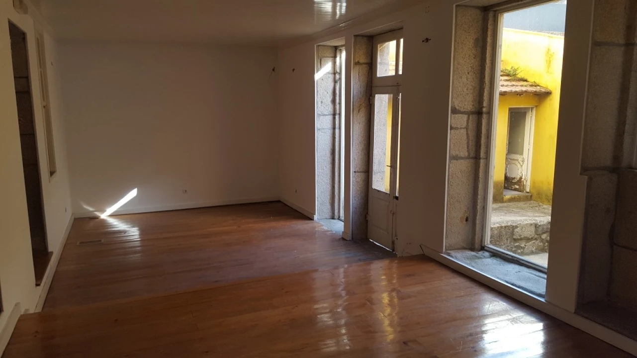 Prédio para Venda em Póvoa de Varzim, Beiriz e Argivai Foto 17