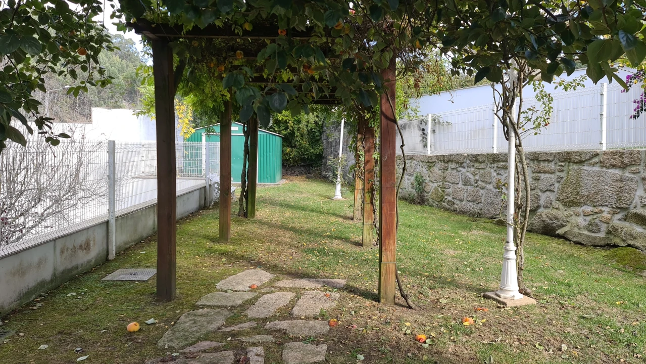 Quinta T0 para Venda em Abade de Neiva Foto 28