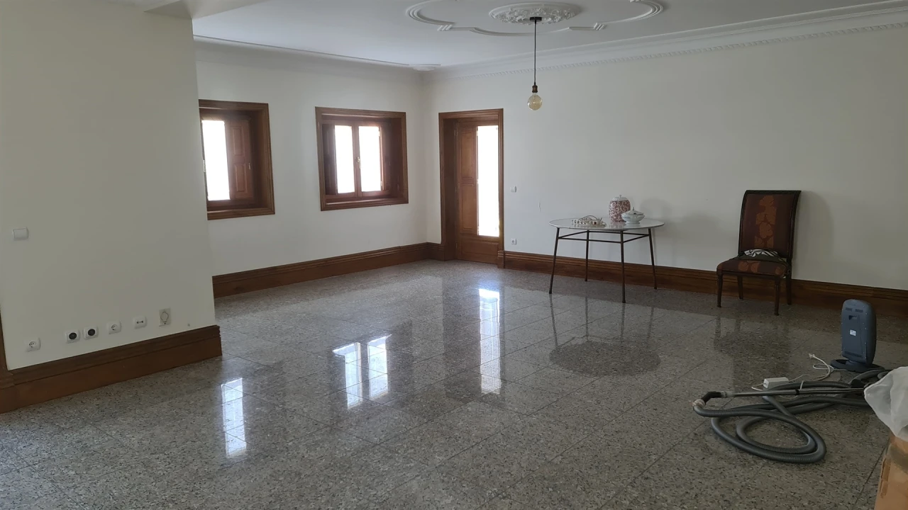 Moradia T4 para Venda em Remelhe Foto 30