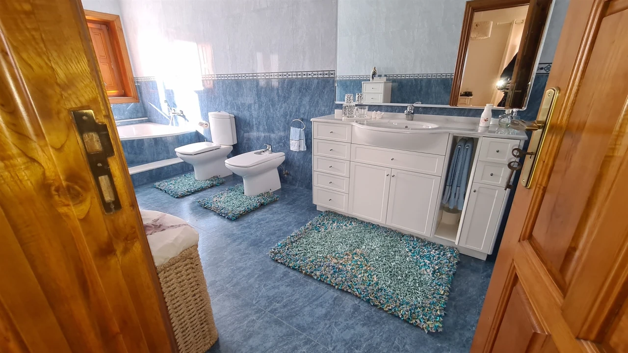 Moradia T4 para Venda em Remelhe Foto 27