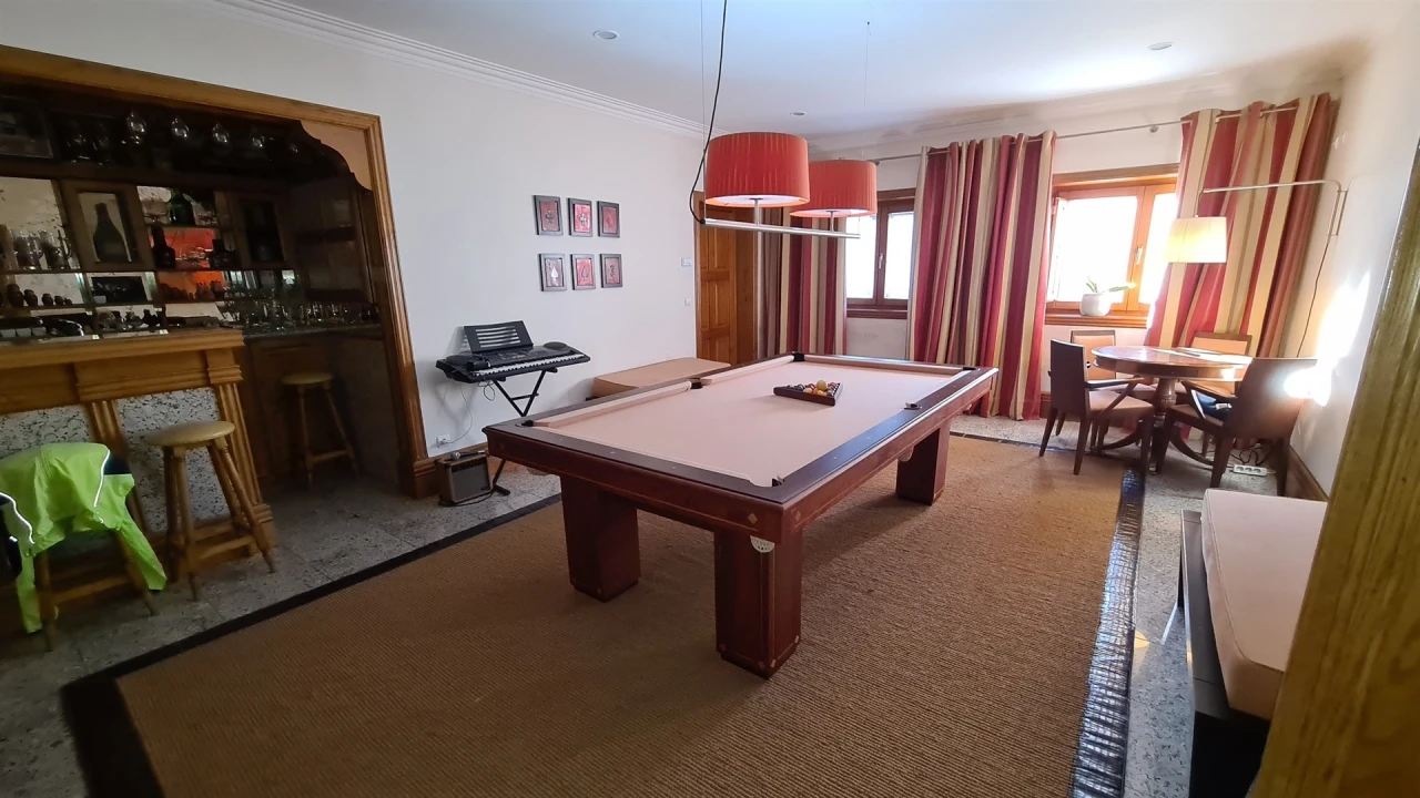 Moradia T4 para Venda em Remelhe Foto 7