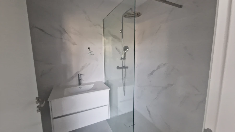 Apartamento T1 para Venda em Serzedelo Foto 10