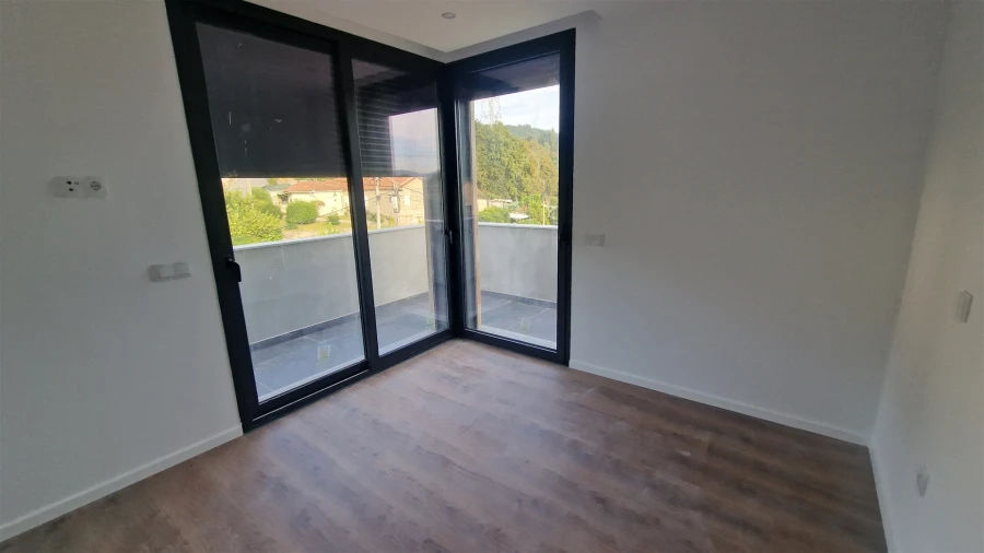 Apartamento T1 para Venda em Serzedelo Foto 12