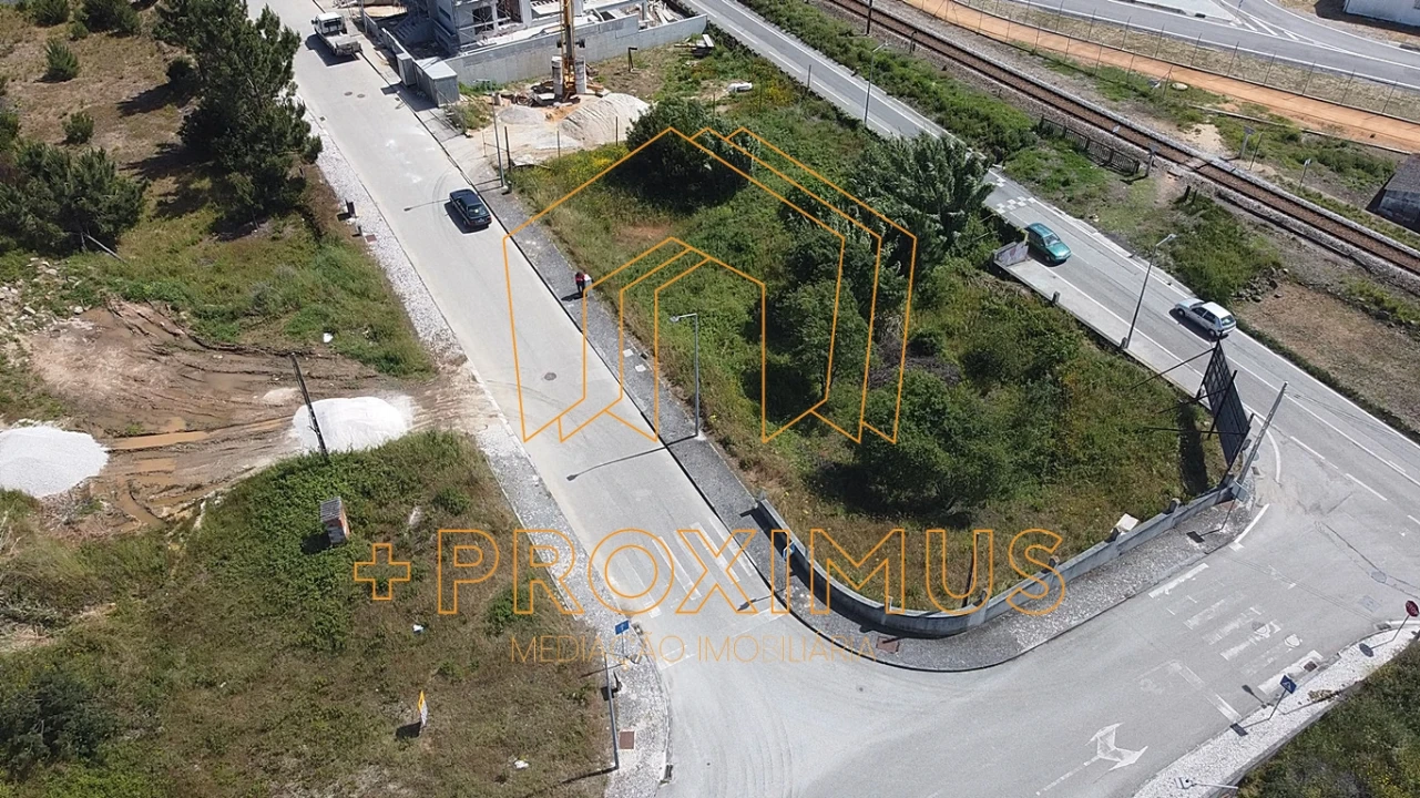 Terreno para Venda em Vila Verde Foto 4