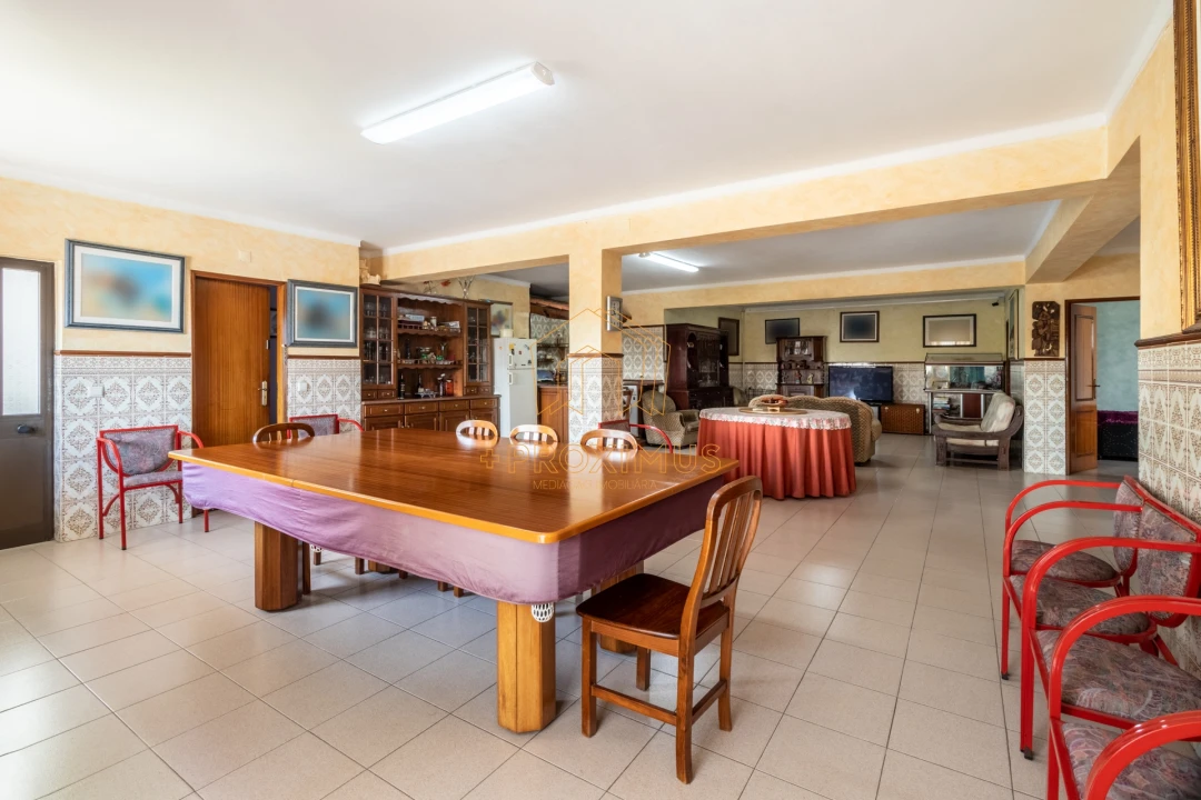 Moradia T5 para Venda em Tavarede Foto 33