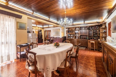 Moradia T5 para Venda em Tavarede