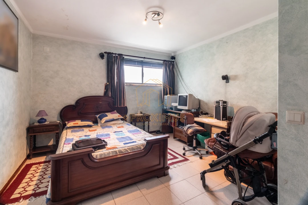 Moradia T5 para Venda em Tavarede Foto 38