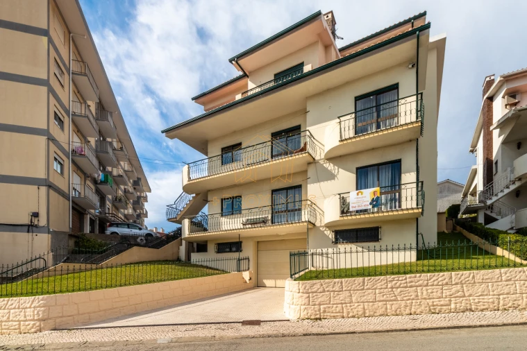 Moradia T5 para Venda em Tavarede Foto 44