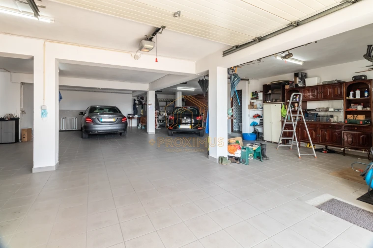 Moradia T5 para Venda em Tavarede Foto 42