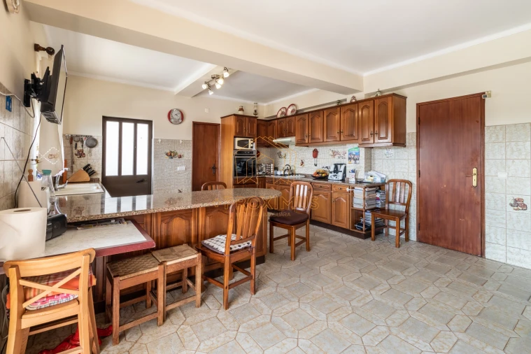 Moradia T5 para Venda em Tavarede Foto 12