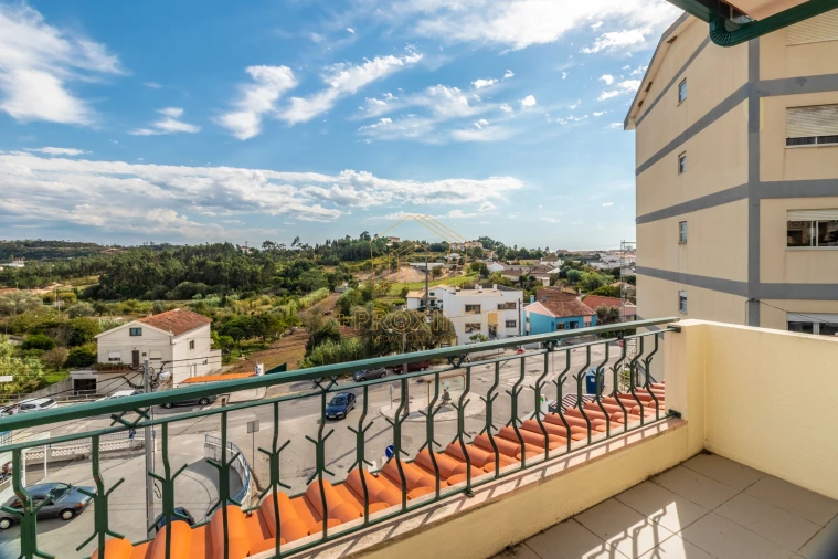 Moradia T5 para Venda em Tavarede Foto 11