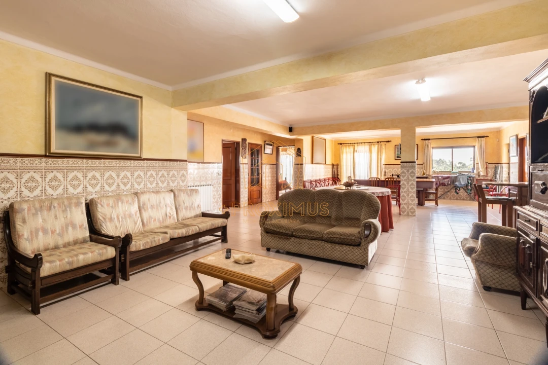 Moradia T5 para Venda em Tavarede Foto 37