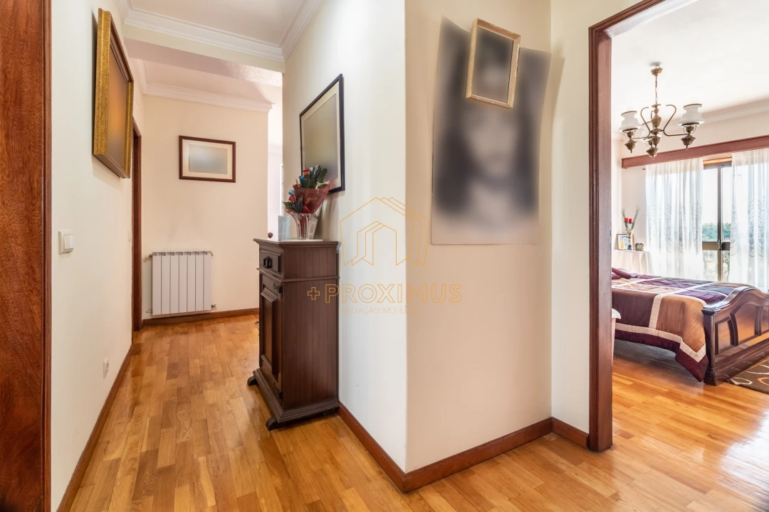 Moradia T5 para Venda em Tavarede Foto 21