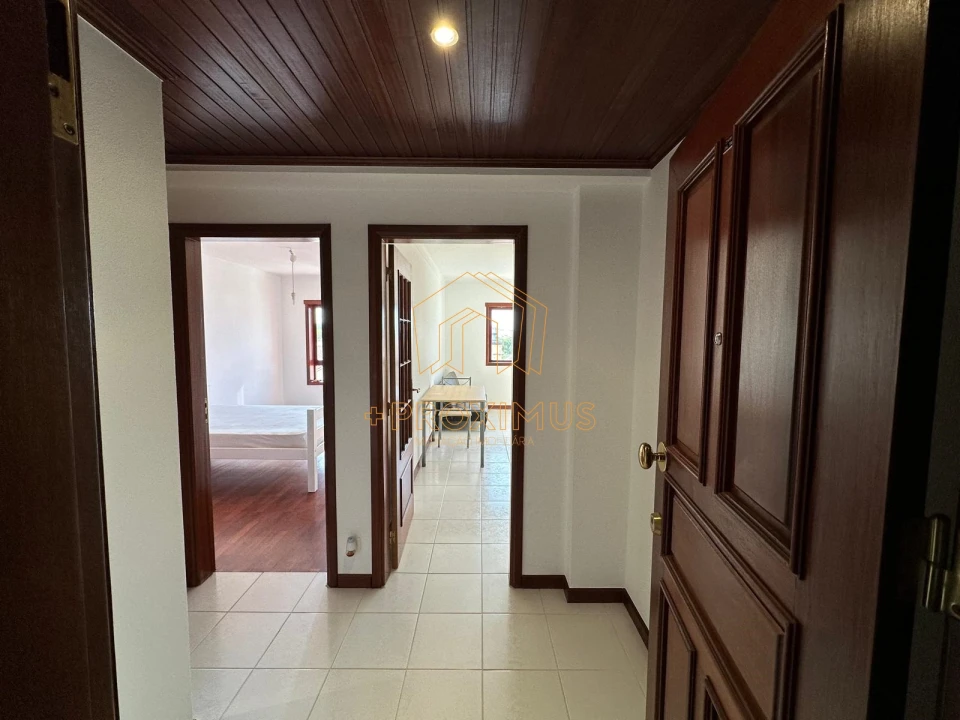 Apartamento T1 para Venda em Buarcos Foto 3