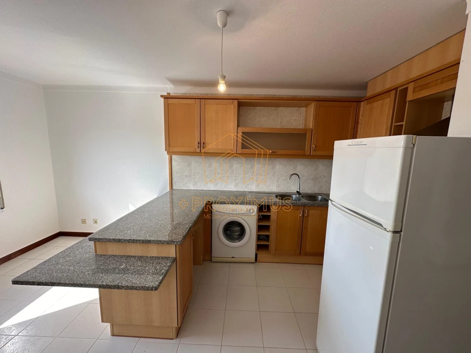 Apartamento T1 para Venda em Buarcos Foto 5