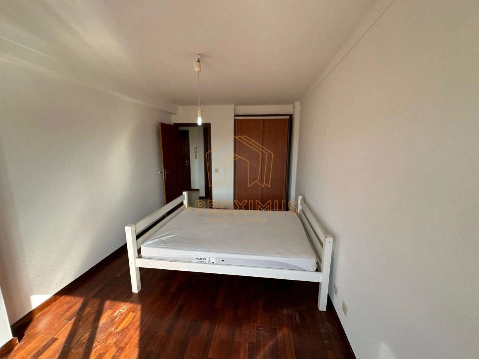 Apartamento T1 para Venda em Buarcos Foto 18