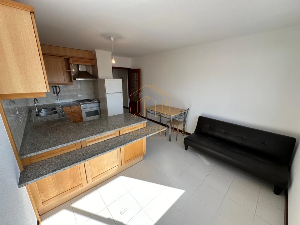 Apartamento T1 para Venda em Buarcos Foto 11