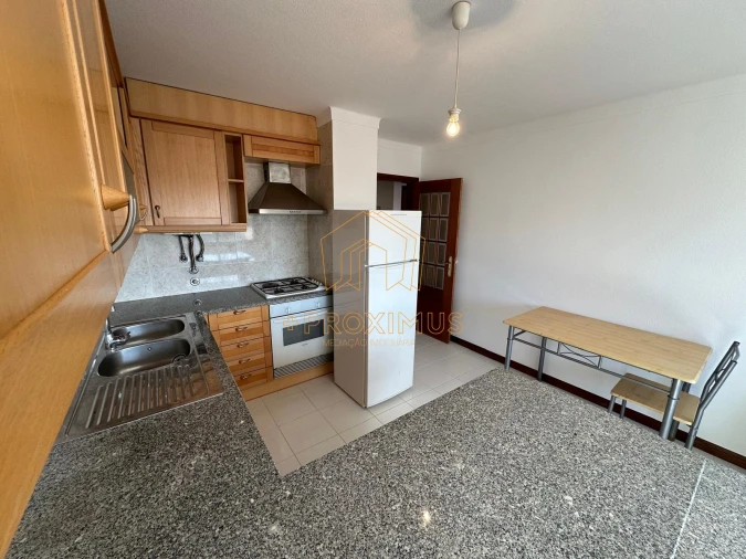 Apartamento T1 para Venda em Buarcos Foto 9