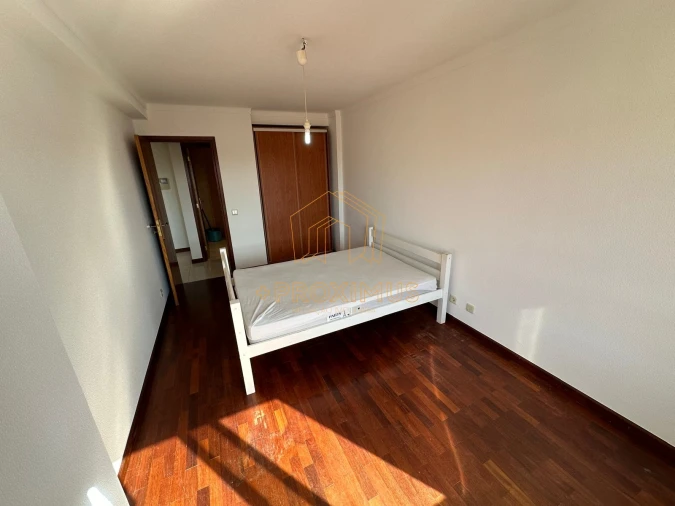 Apartamento T1 para Venda em Buarcos Foto 17