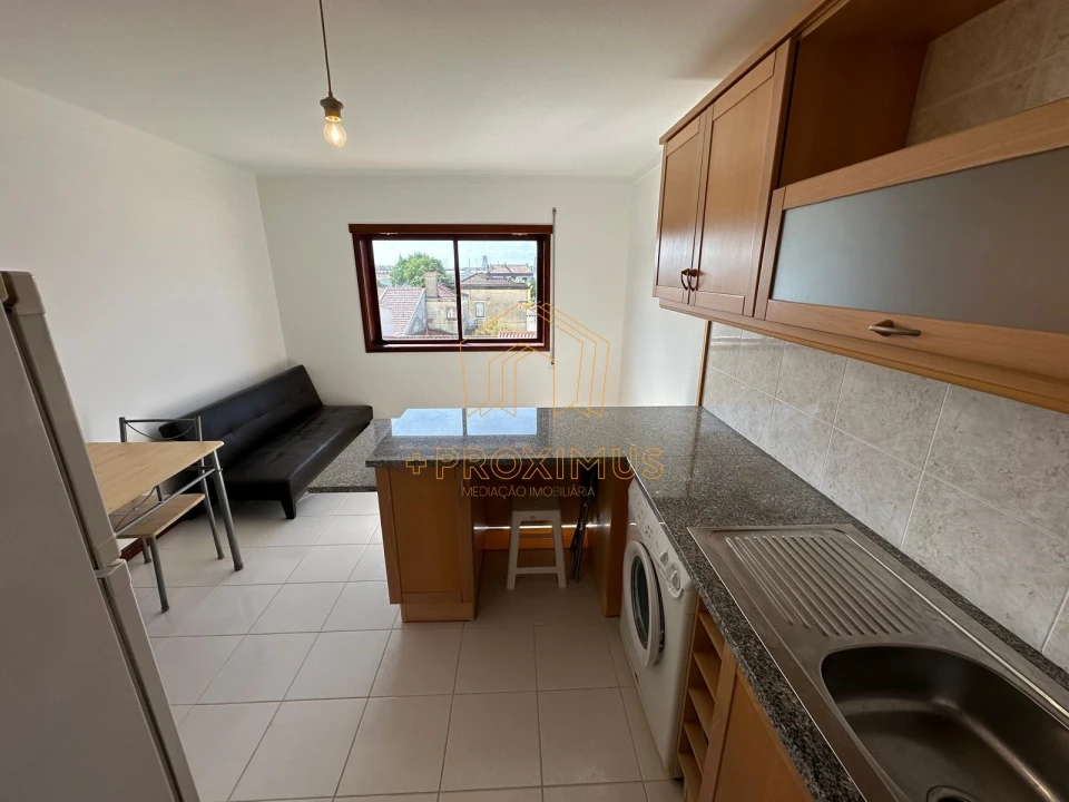 Apartamento T1 para Venda em Buarcos Foto 8