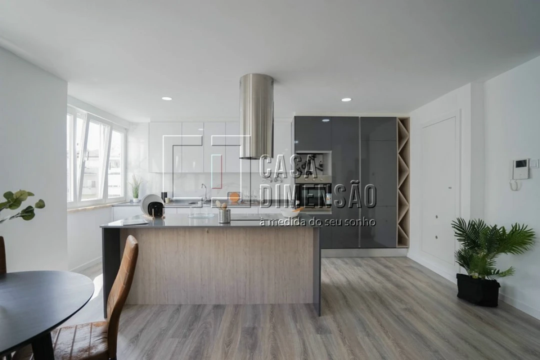 Apartamento T3 para Venda em Benfica Foto 21