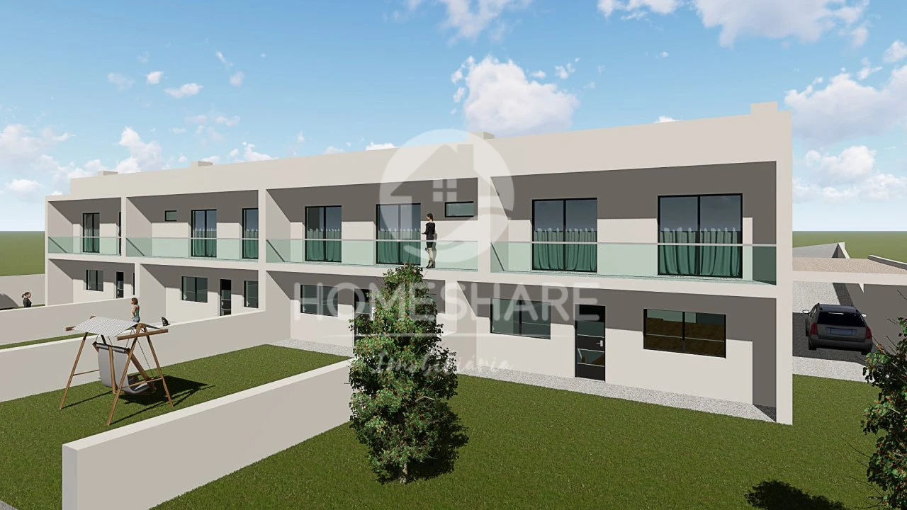 Moradia T3 para Venda em Rebordosa Foto 2