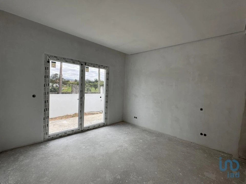 Moradia T4 para Venda em Azeitão (São Lourenço e São Simão) Foto 6