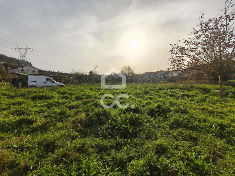 Terreno para Venda em Gondar Foto 2