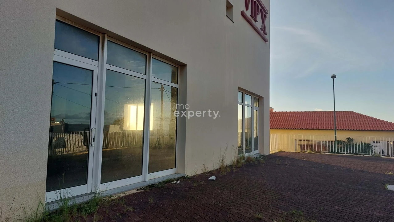 Negócio para Venda em Caniço Foto 8