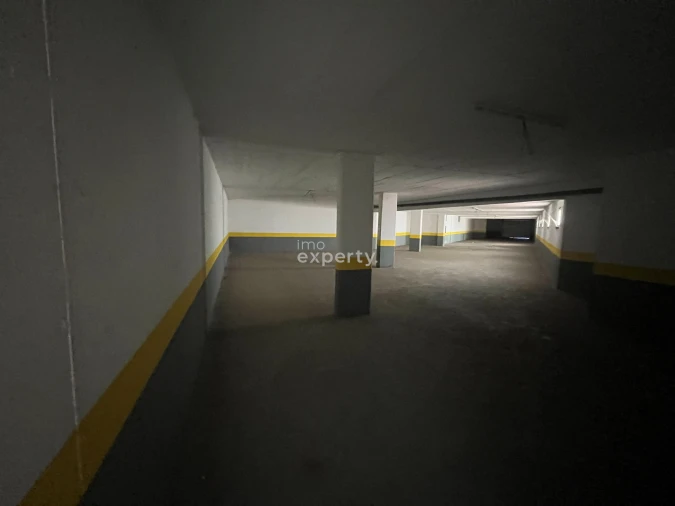 Negócio para Venda em Caniço Foto 14