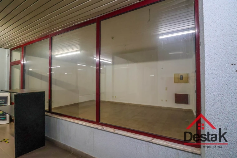 Loja para Venda em Viseu Foto 4