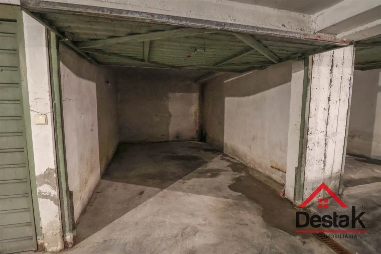Garagem para Venda em Viseu Foto 4