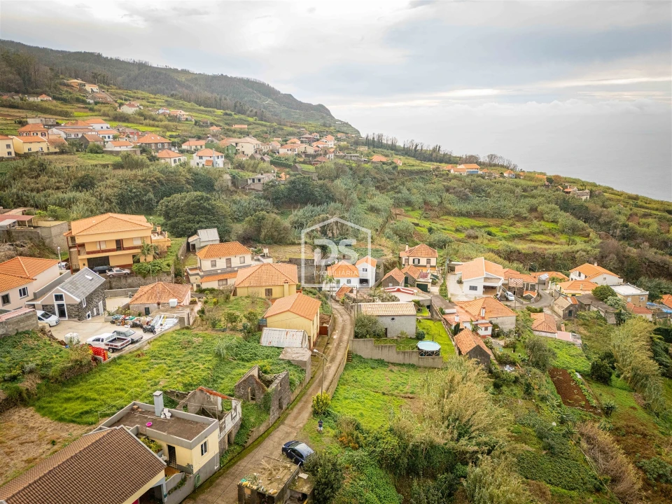 Moradia T2 para Venda em Porto Moniz Foto 7