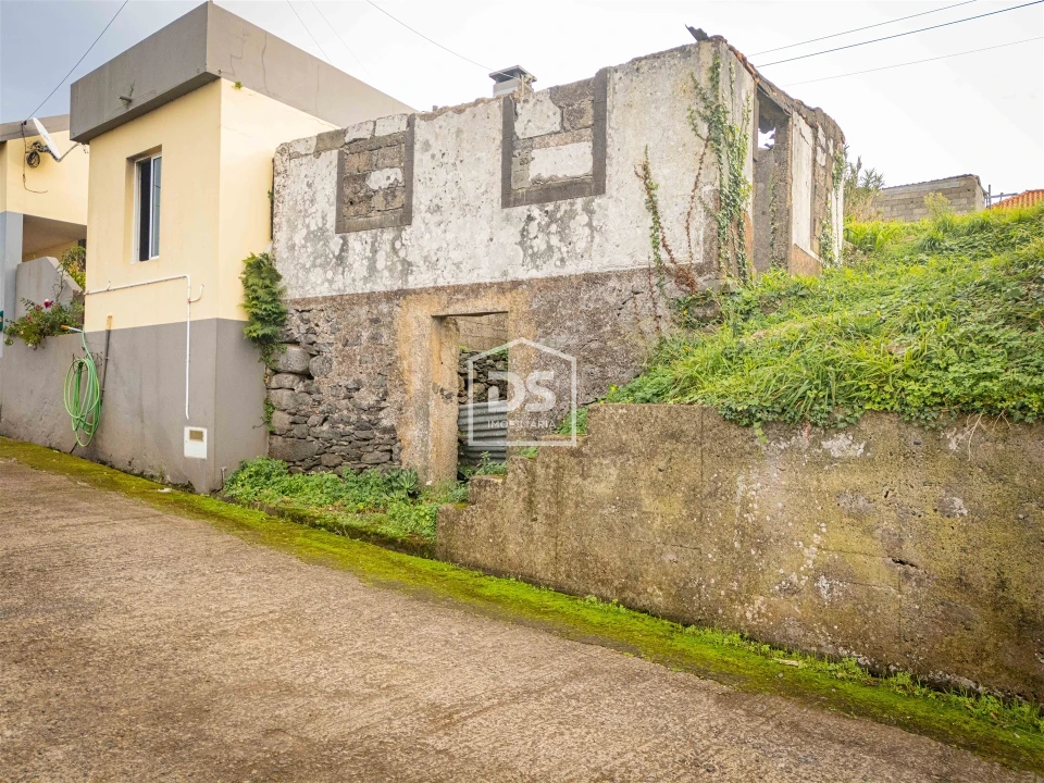 Moradia T2 para Venda em Porto Moniz Foto 11