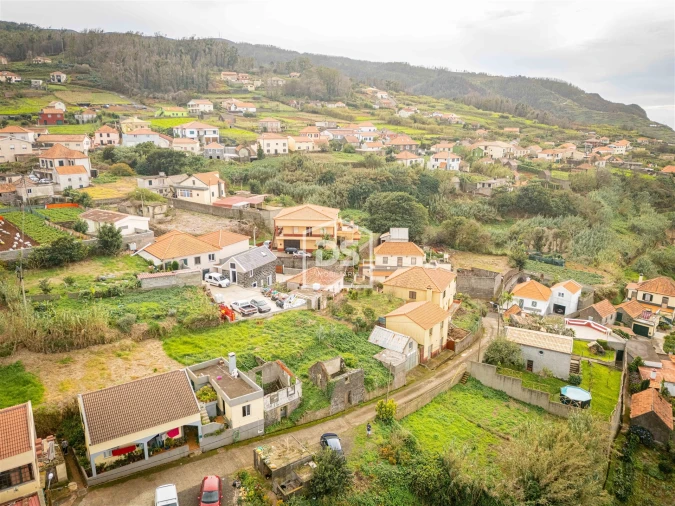 Moradia T2 para Venda em Porto Moniz Foto 8