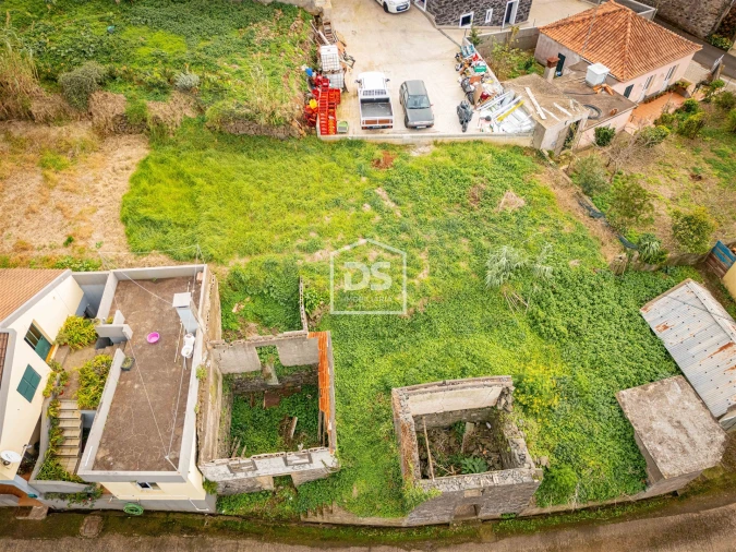 Moradia T2 para Venda em Porto Moniz Foto 3