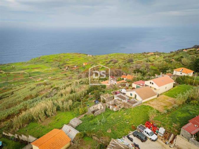 Moradia T2 para Venda em Porto Moniz Foto 6