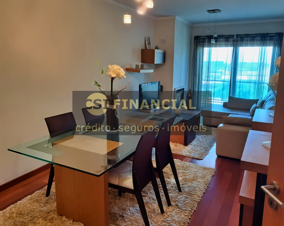 Apartamento T3 para Venda em Esmoriz Foto 3