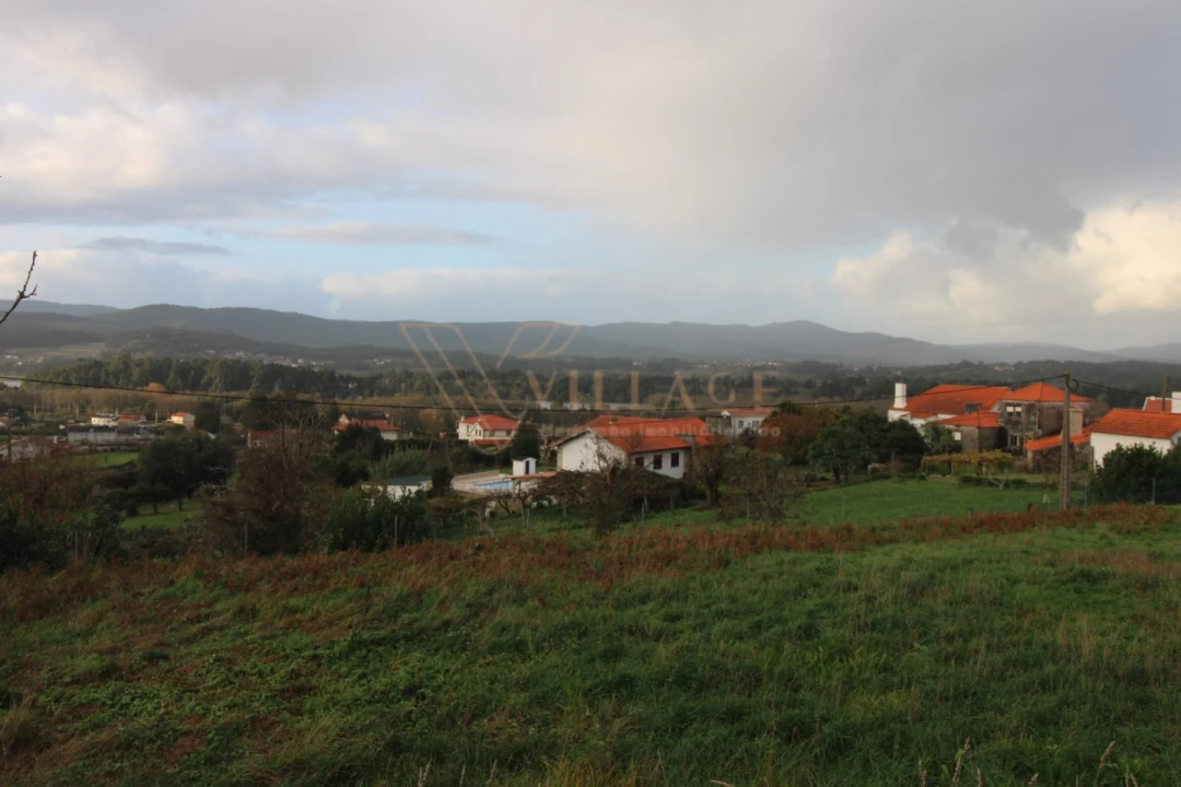 Terreno para Venda em Gondarem Foto 7
