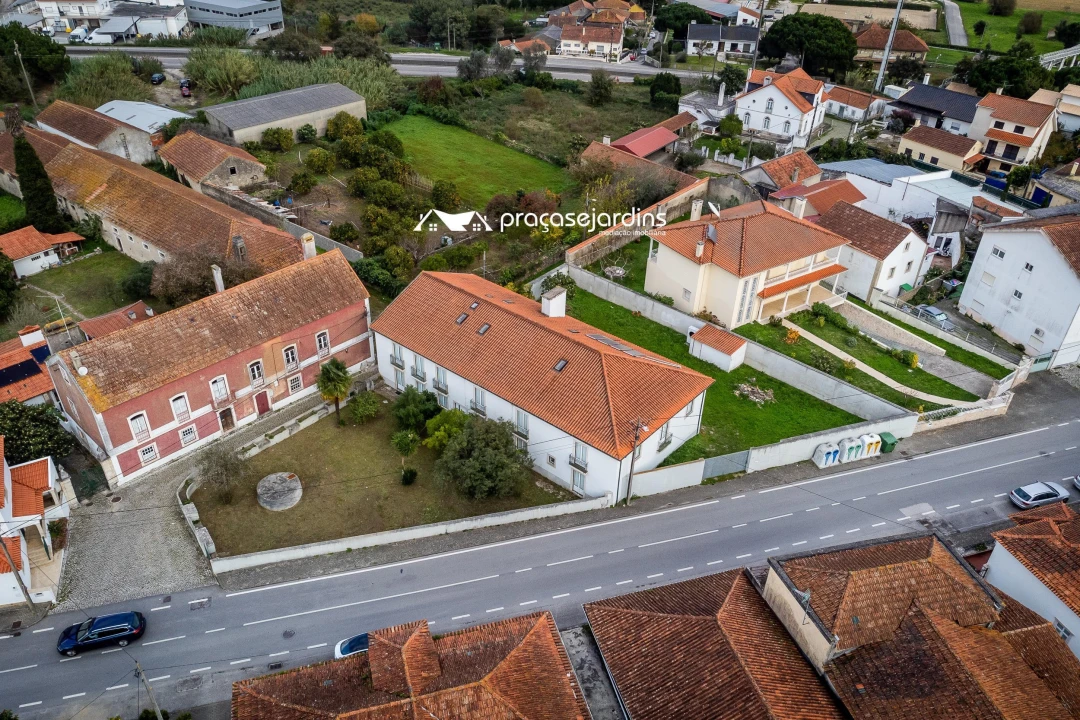 Prédio para Venda em Parceiros e Azoia Foto 7