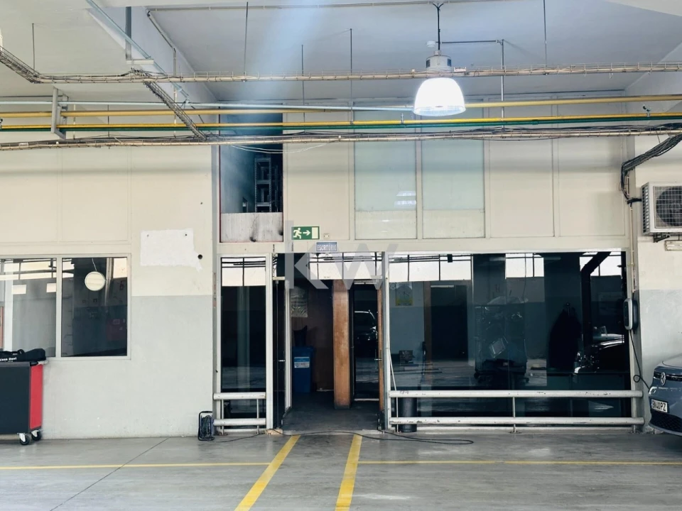 Armazém para Arrendamento em São Vicente Foto 8