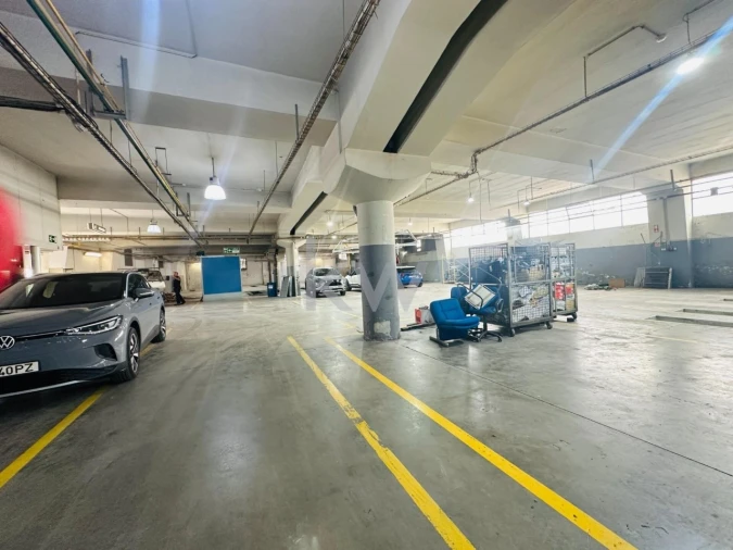 Armazém para Arrendamento em São Vicente Foto 11