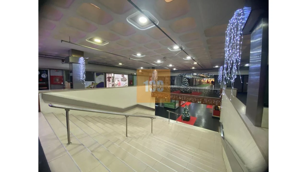 Negócio para Venda em São Mamede de Infesta e Senhora da Hora Foto 4