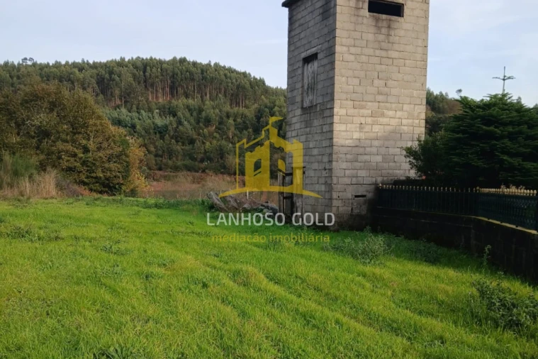 Terreno para Venda em Calvos e Frades Foto 4