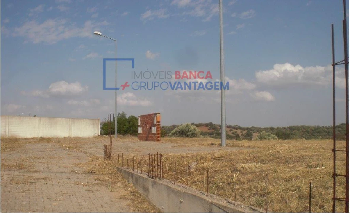 Terreno P/ Prédio para Venda em Alvito Foto 6