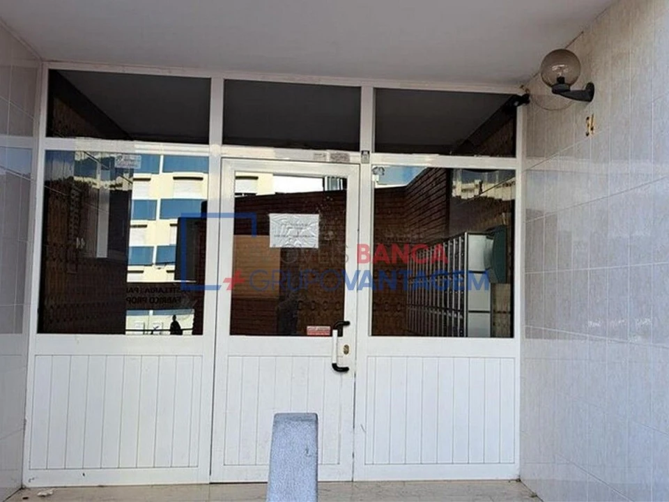 Apartamento T3 para Venda em Santo Antonio da Charneca Foto 9