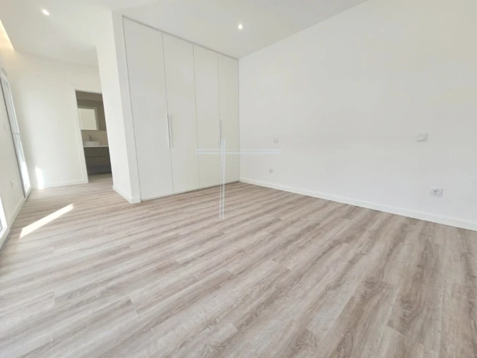 Moradia T3 para Venda em Charneca de Caparica e Sobreda Foto 23