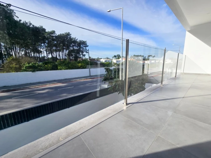 Moradia T3 para Venda em Charneca de Caparica e Sobreda Foto 30