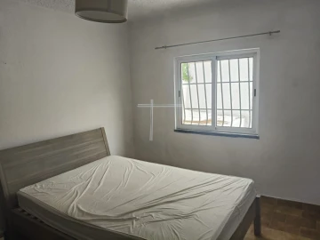 Moradia T3 para Venda em Charneca de Caparica e Sobreda